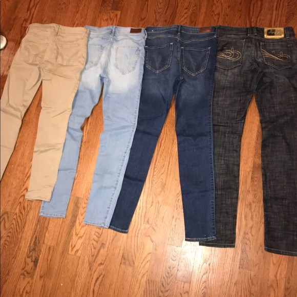 Hollister & BEBE Jeans Size 27 - Picture 2 of 4